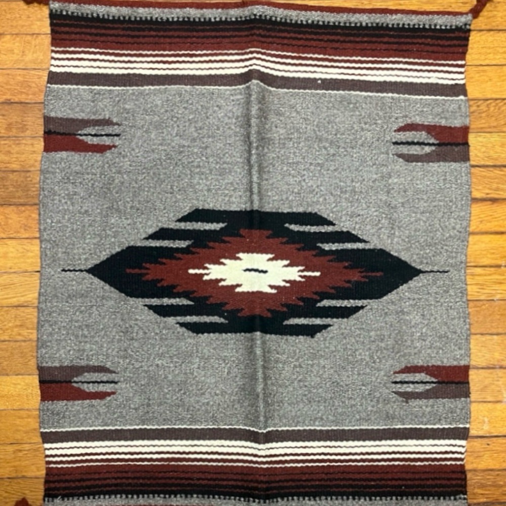 Navajo rug  Southwestern Aztec 28x33.